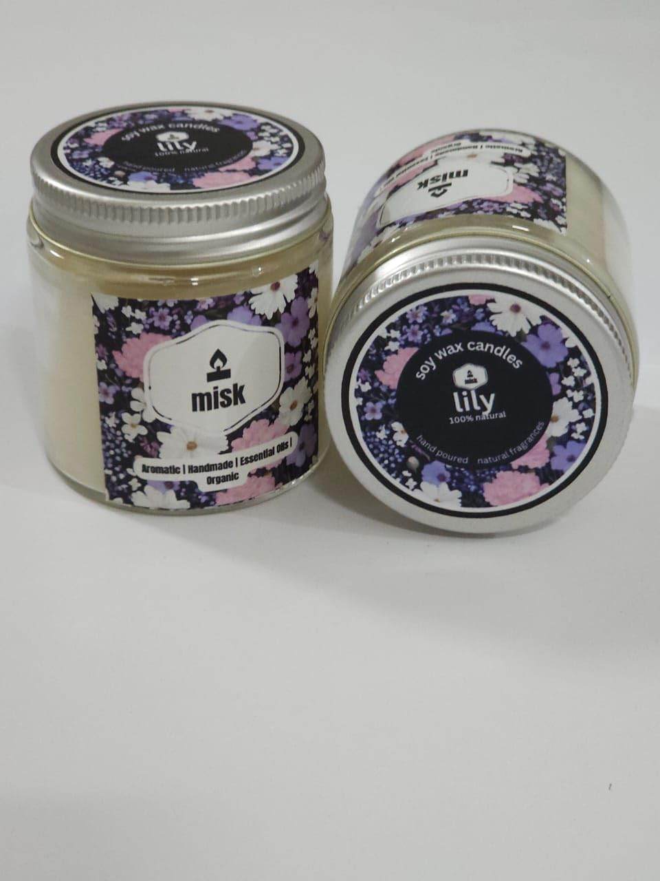 Lily Soy Wax Candle – Soft Floral & Lily-of-the-Valley Scent - misk